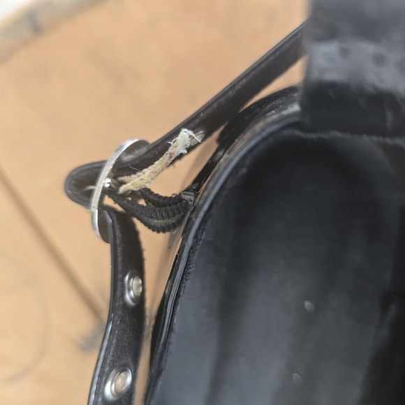 Glossy Black Platform Shoes - Picture 9 of 9